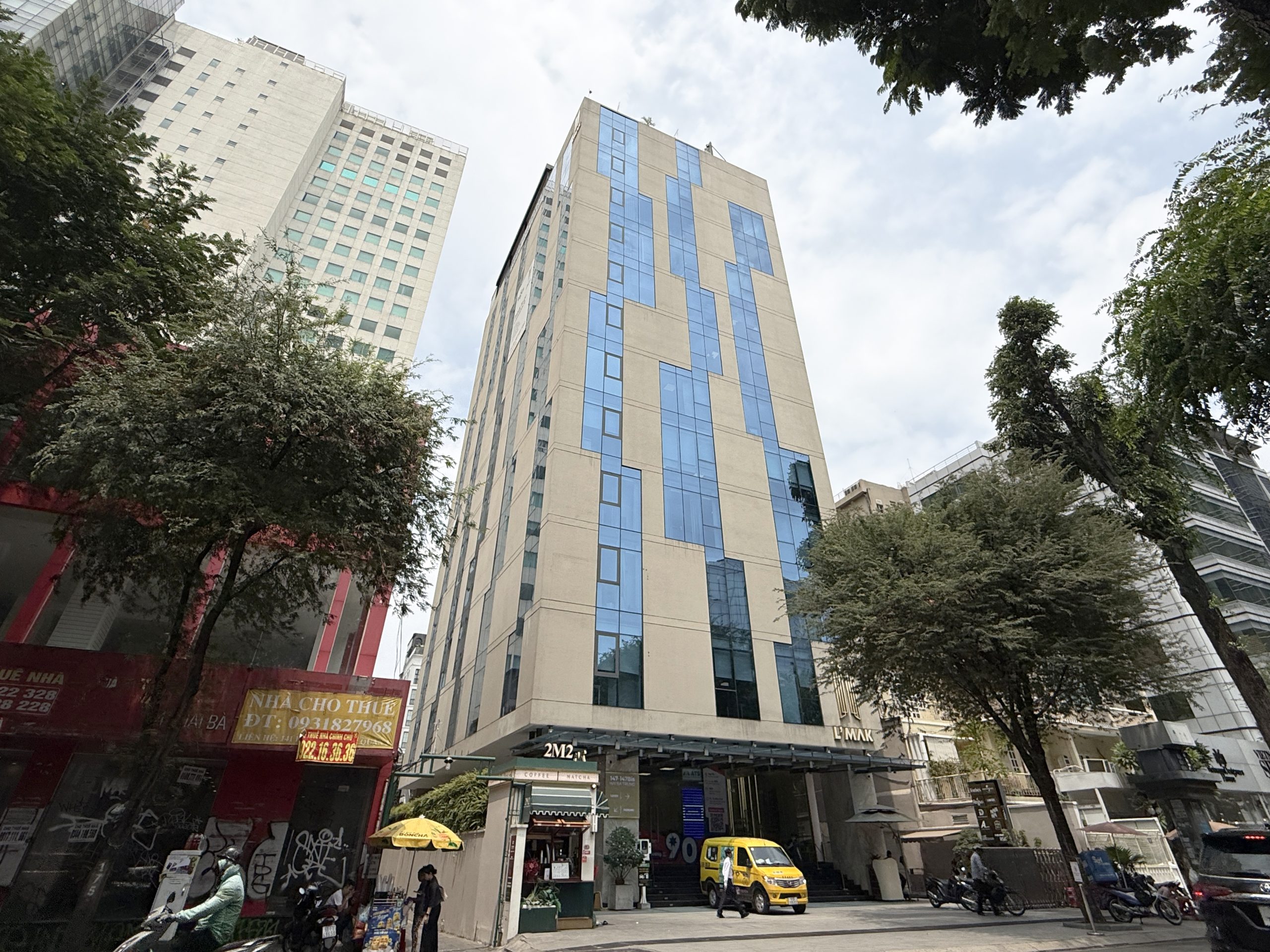 L’mak The Signature Building