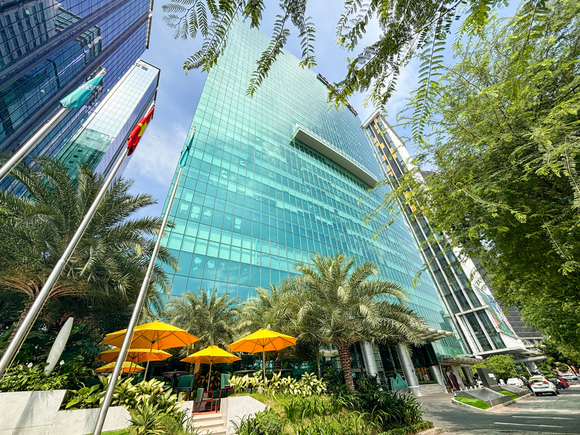 Kết cấu tòa nhà cho thuê văn phòng Riverbank Place tọa lạc tại đường Tôn Đức Thắng