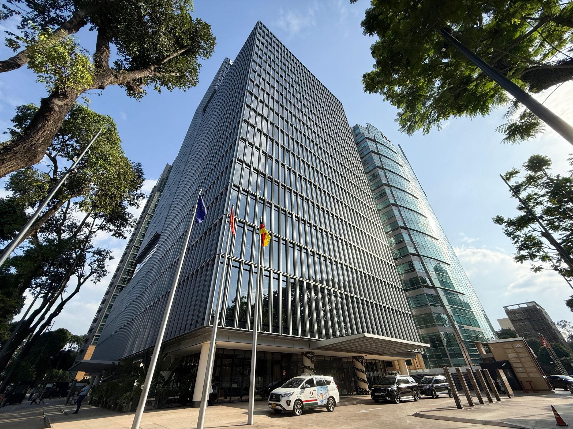 Hình ảnh bên ngoài Deutsches Haus (Ngôi nhà Đức)