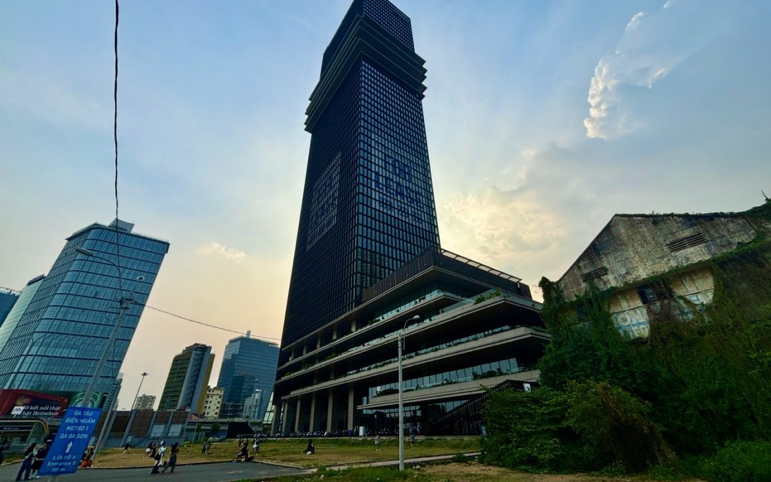 Marina Central Tower