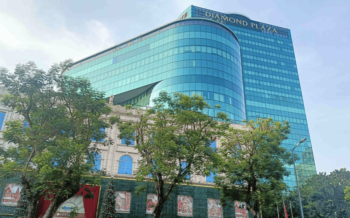 Diamond Plaza