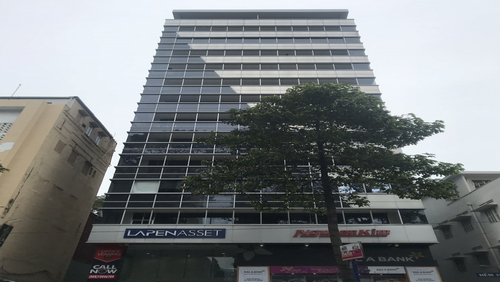 Tòa nhà văn phòng hạng B Lapen NTMK 15 tầng và 1 tầng hầm