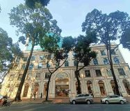 Diamond Plaza