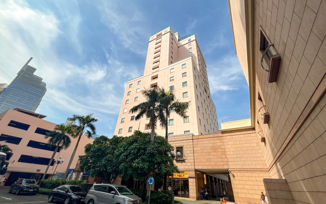 Saigon Riverside Office Center