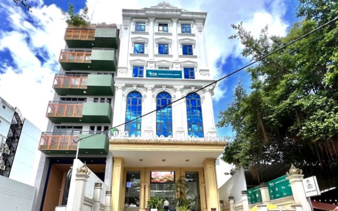 M.O.R.E Quốc Hương