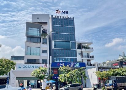 The Galleria Connection