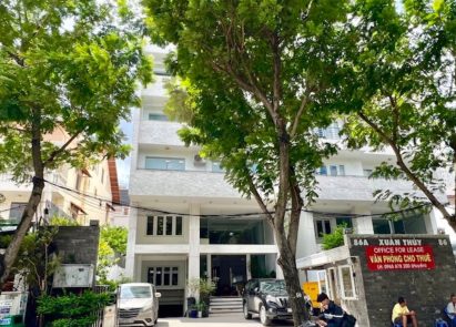 Xuân Thủy Building