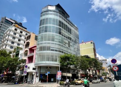 82 Lê Thị Hồng Gấm