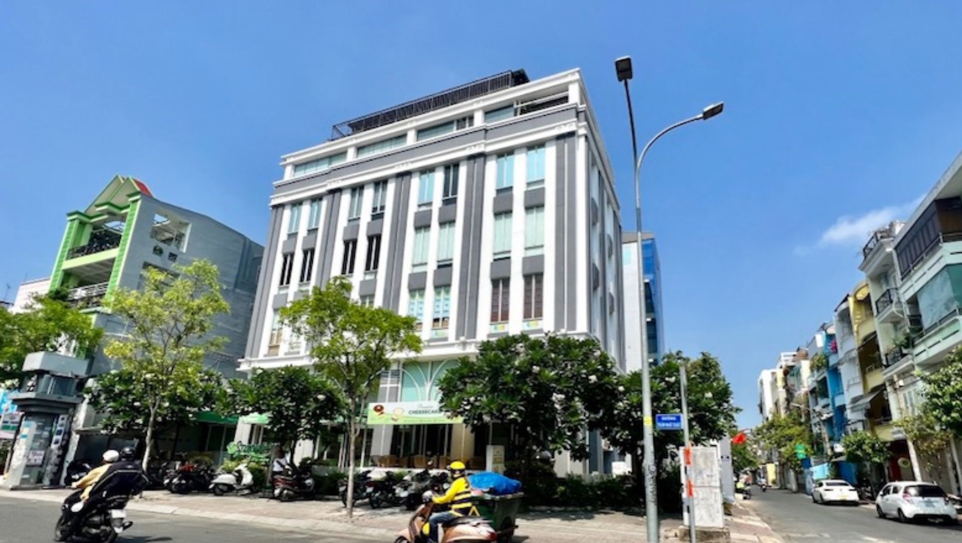 Hình ảnh tòa nhà PLS Trần Khánh Dư