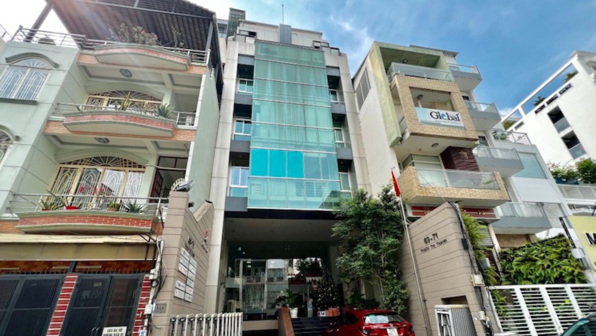Hình ảnh Ý bản Building tại số 69 Thạch Thị Thanh