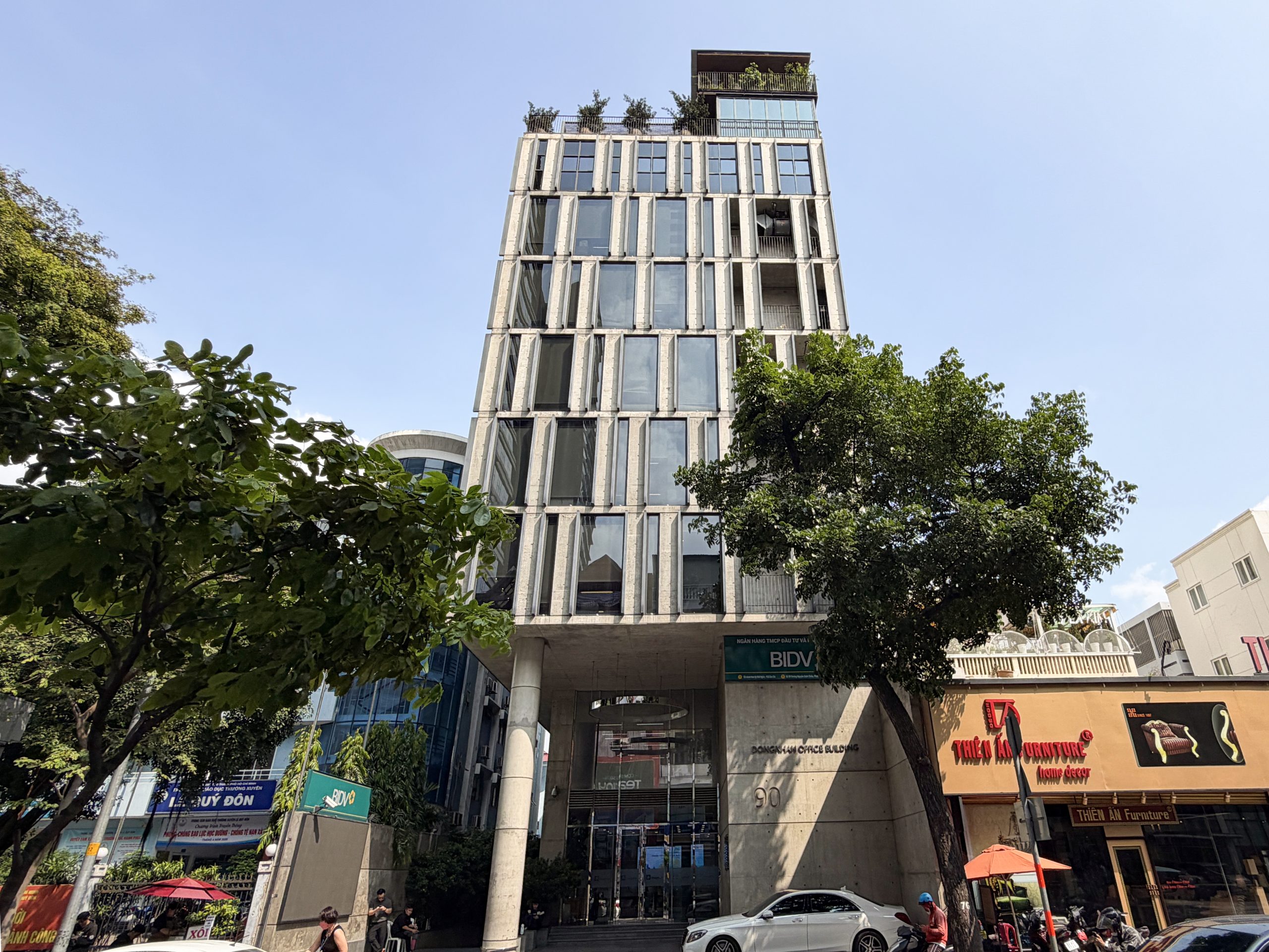 Đồng Nhân Building