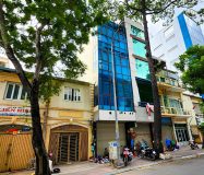 17 Phó Đức Chính Building