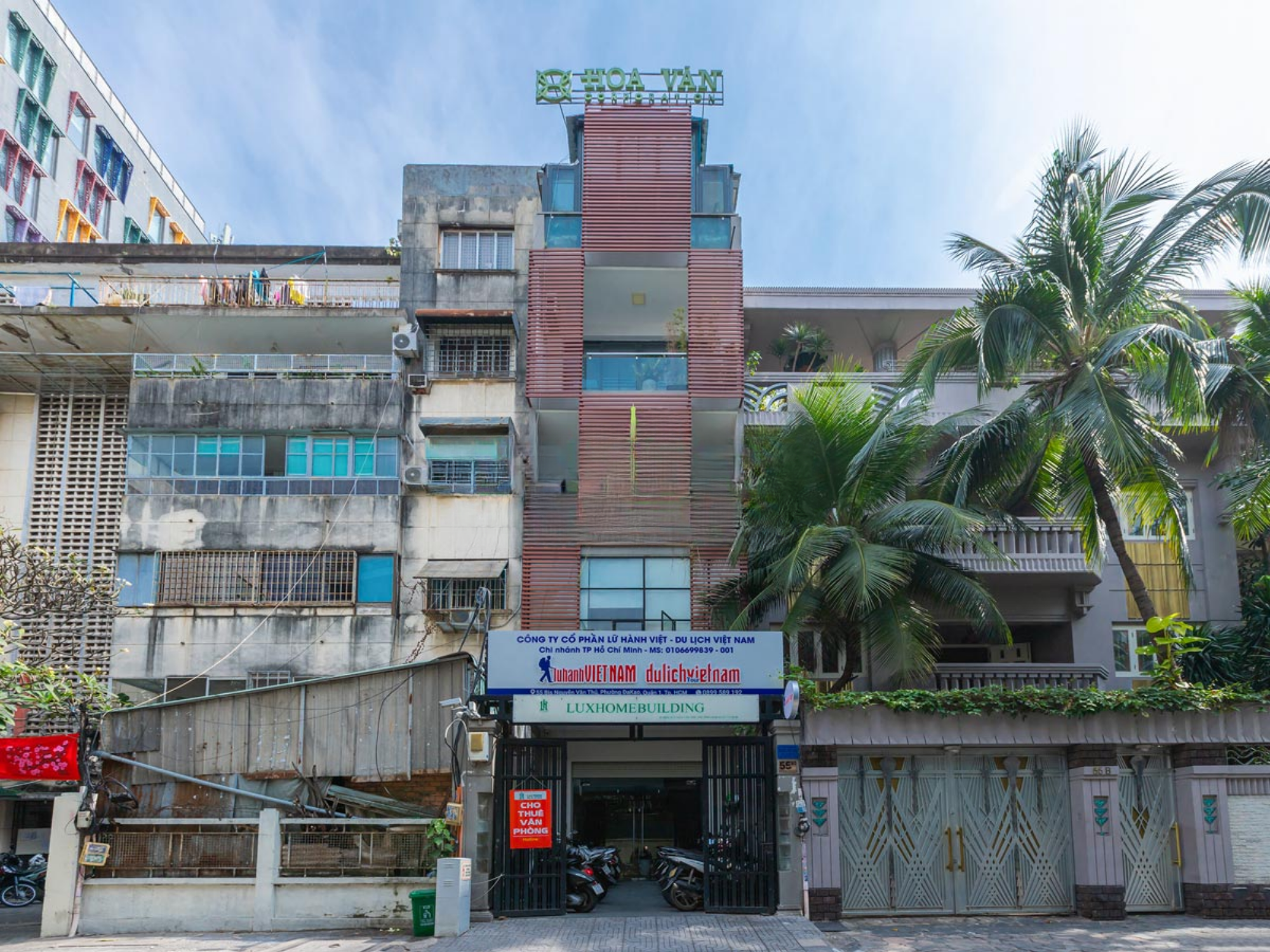 Luxhome Building Nguyễn Văn Thủ 5 tầng