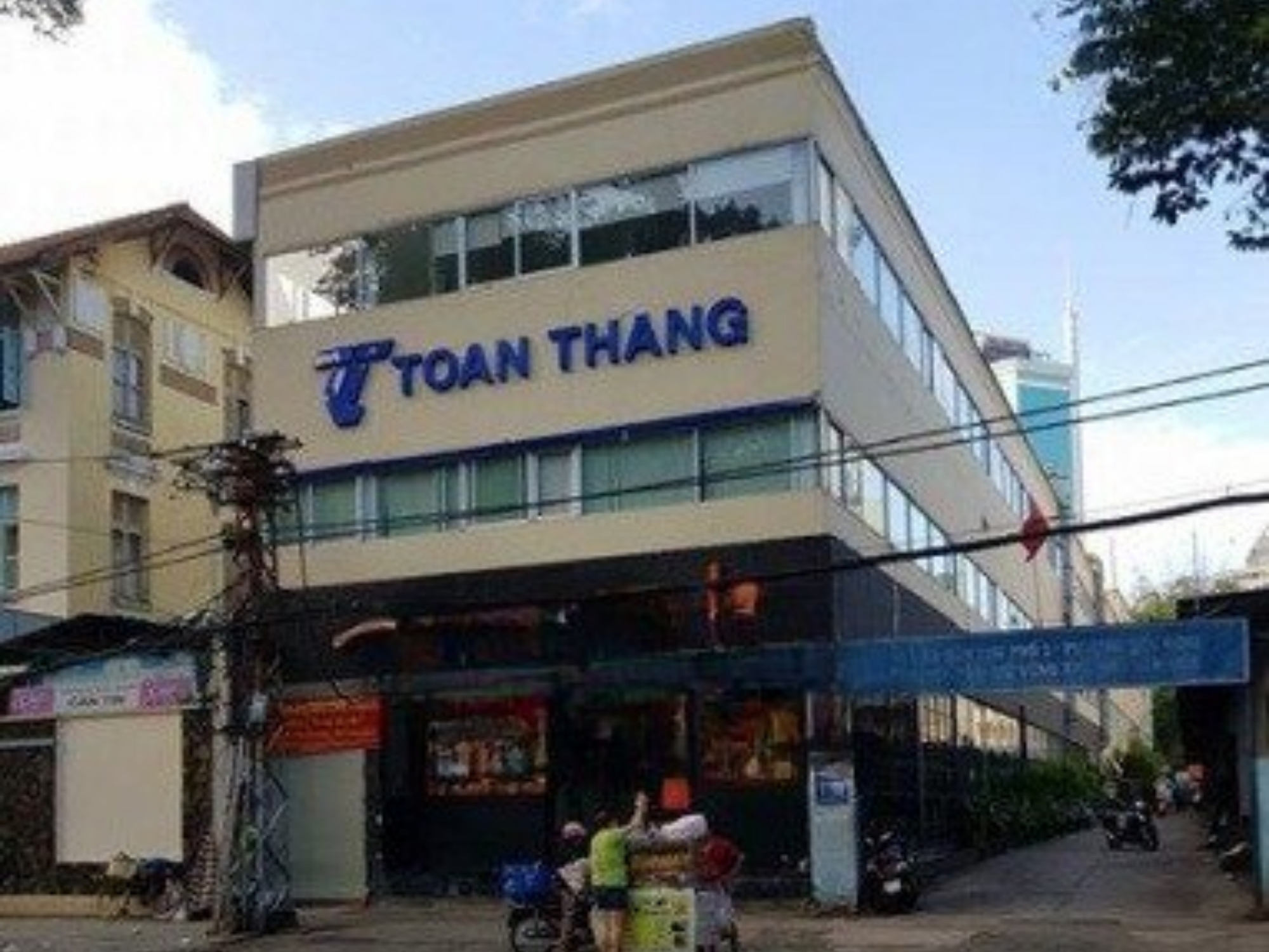 Toàn Thắng Building 3 tầng