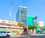 Đông Tây Building