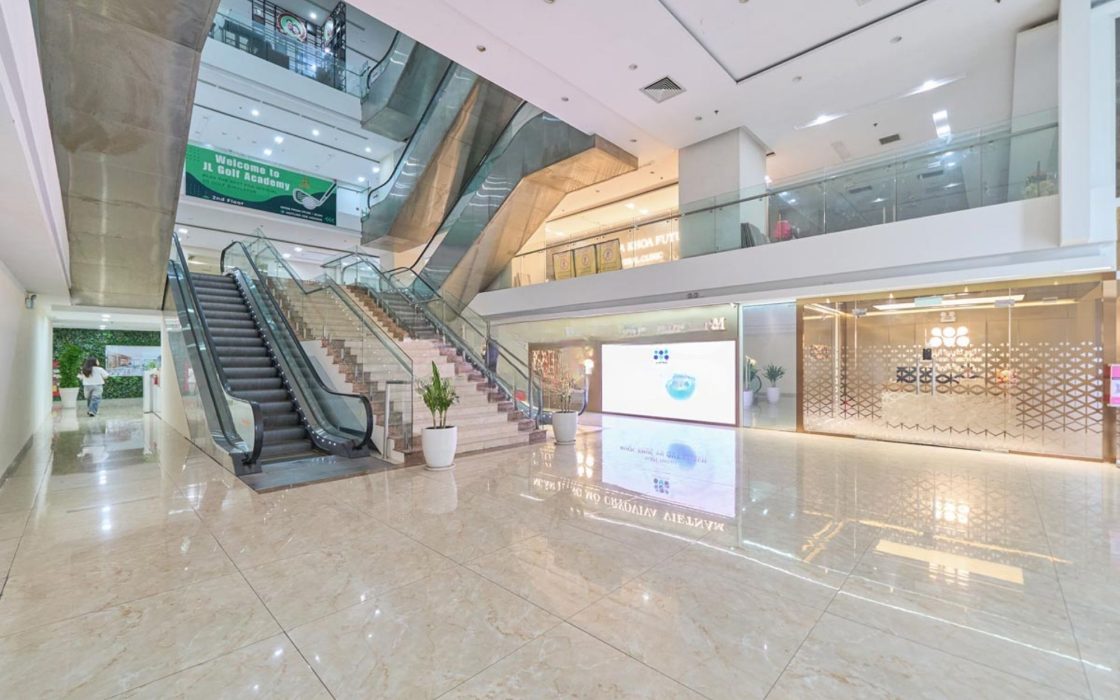 Golden King Building