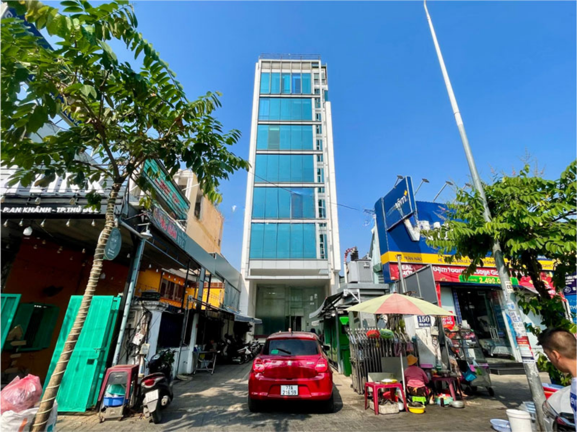 Tòa Nhà 150 Trần Não 1 hầm 9 tầng