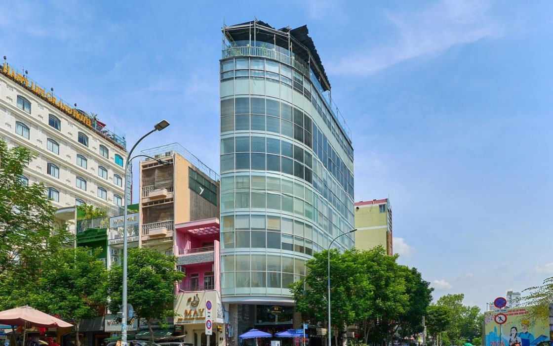 82 Lê Thị Hồng Gấm