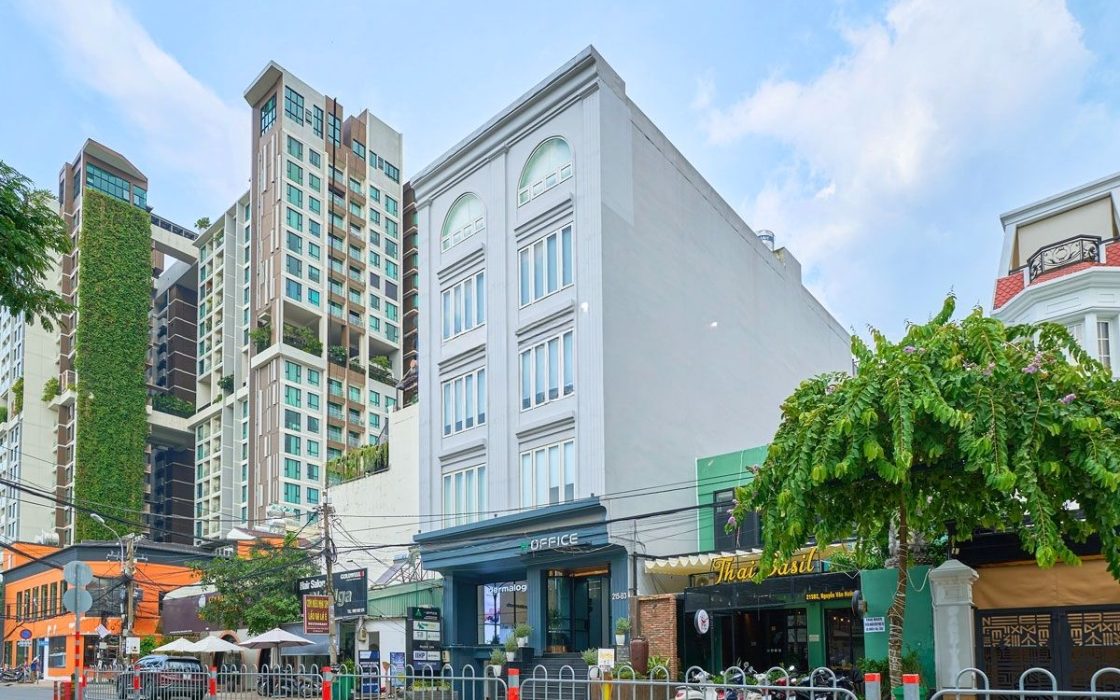 H Office Building