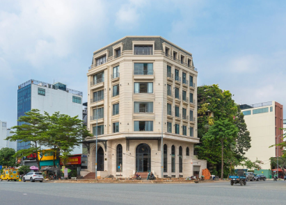 H2 Office Building