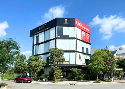LMP Building