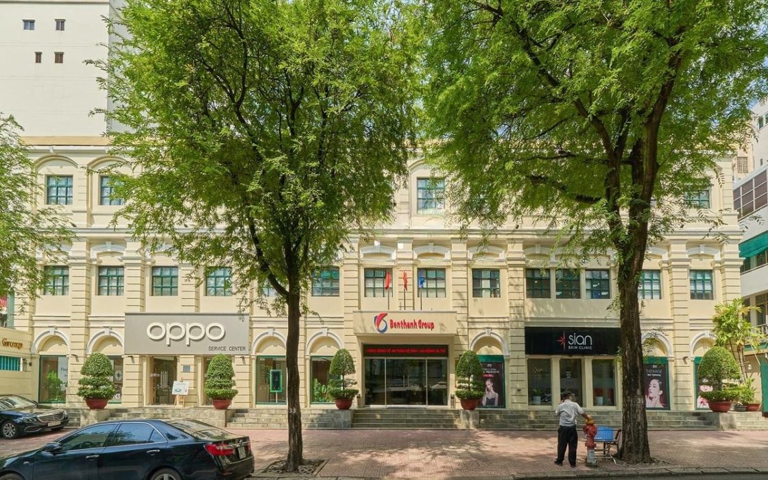 Colonnade Building