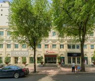 Colonnade Building