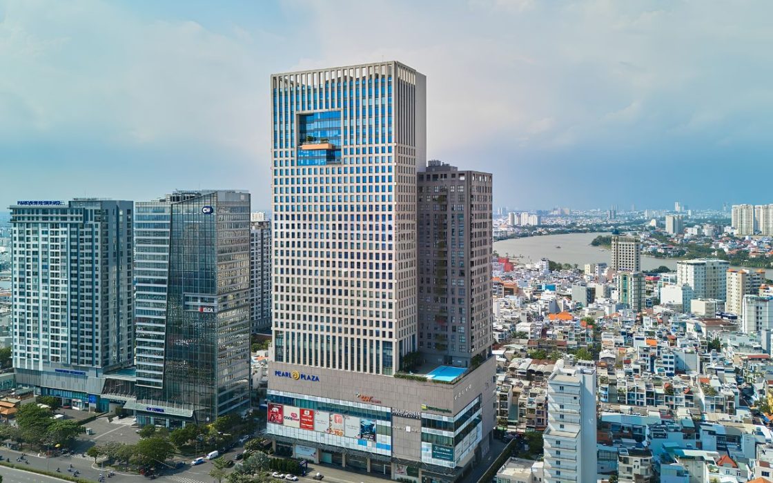 Pearl Plaza